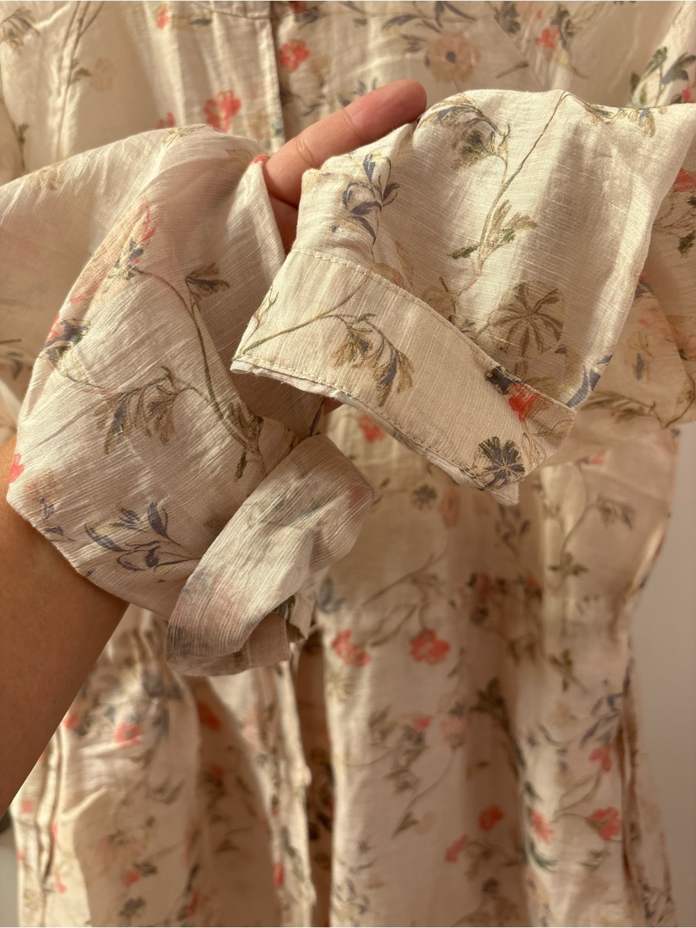 J. JILL Women's Sheer Floral Linen Blend Button Tunic Shirt Sz M/PTP 23/L 36 - Picture 8 of 15
